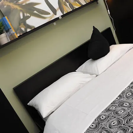 Matinee ゲストハウス マッティナータ